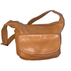 Vintage Leather Handbag by: Giani Bernini